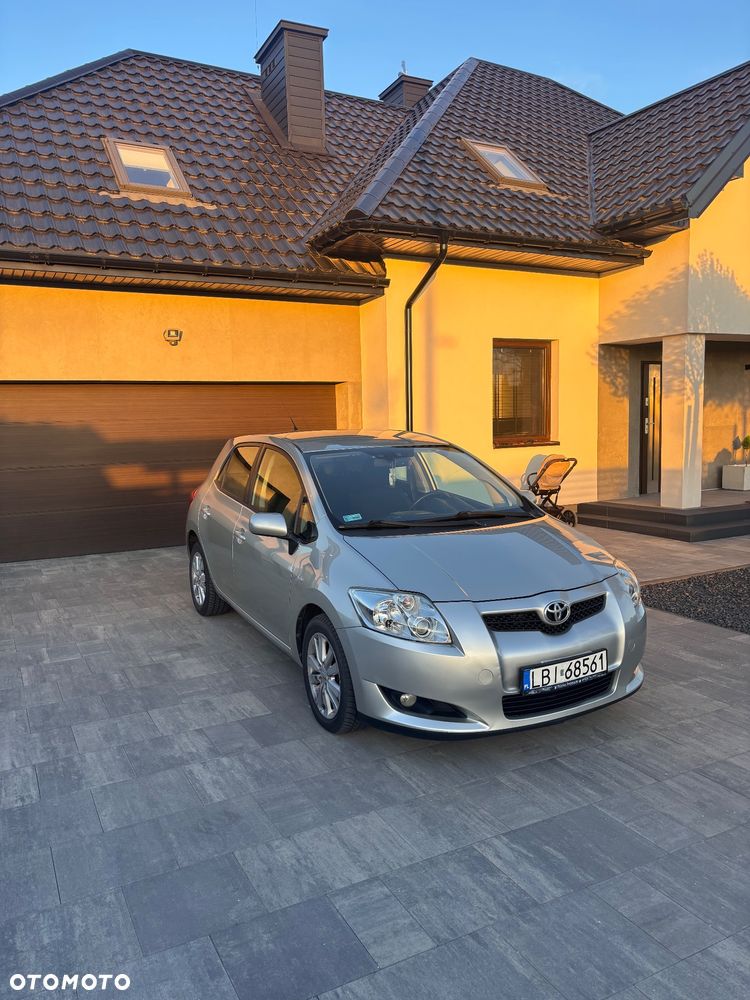 Toyota Auris 1.4 D-4D Premium MM - 3