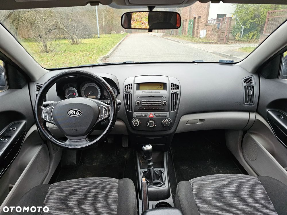 Kia Ceed 1.6 Crdi Comfort - 11