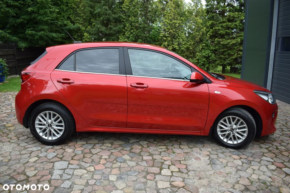 Kia Rio - 17