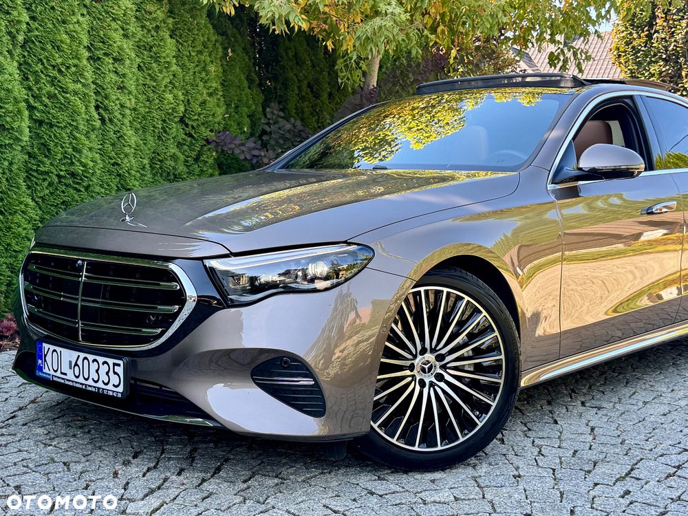 Mercedes-Benz Klasa E - 1