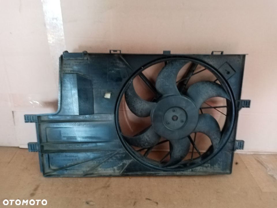Wentylator chłodnicy wiatrak Mercedes W168 1685000193 - 2