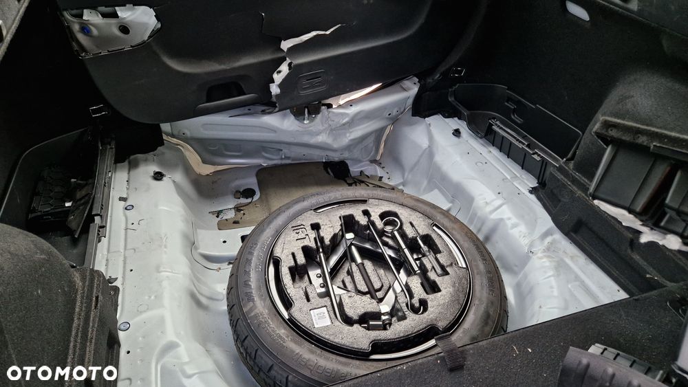 Kia Ceed 1.5 T-GDI L DCT - 24