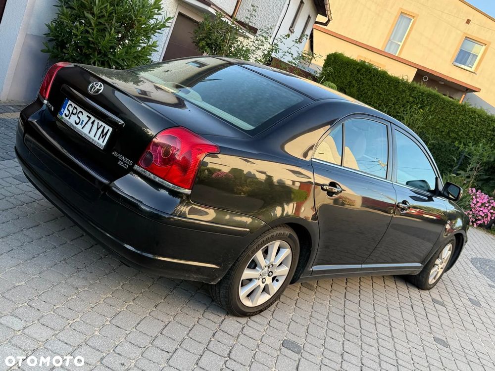 Toyota Avensis 2.0 D-4D Prestige - 6