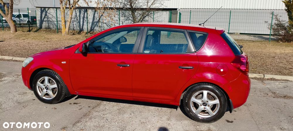 Kia Ceed 1.6 Crdi Comfort - 5