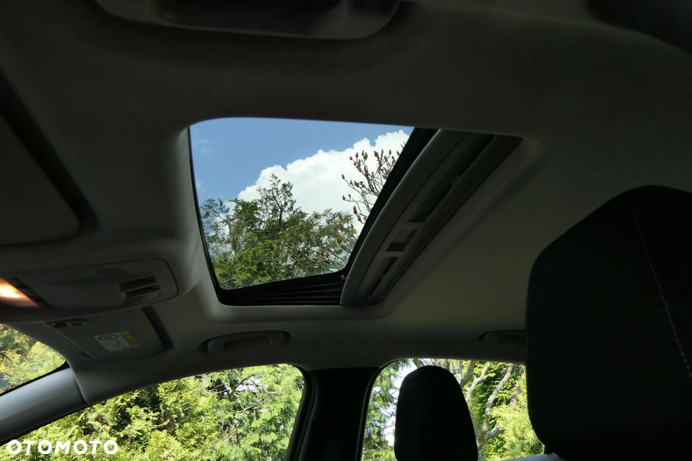 Opel Astra 1.4 Turbo Business - 18