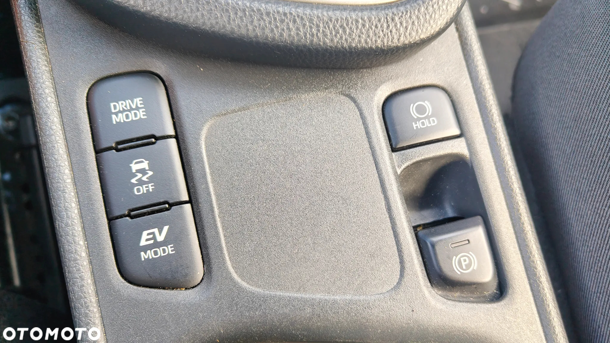 Toyota Yaris Cross Hybrid 1.5 Comfort - 16