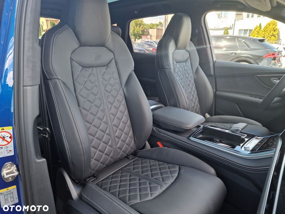 Audi SQ7 - 25