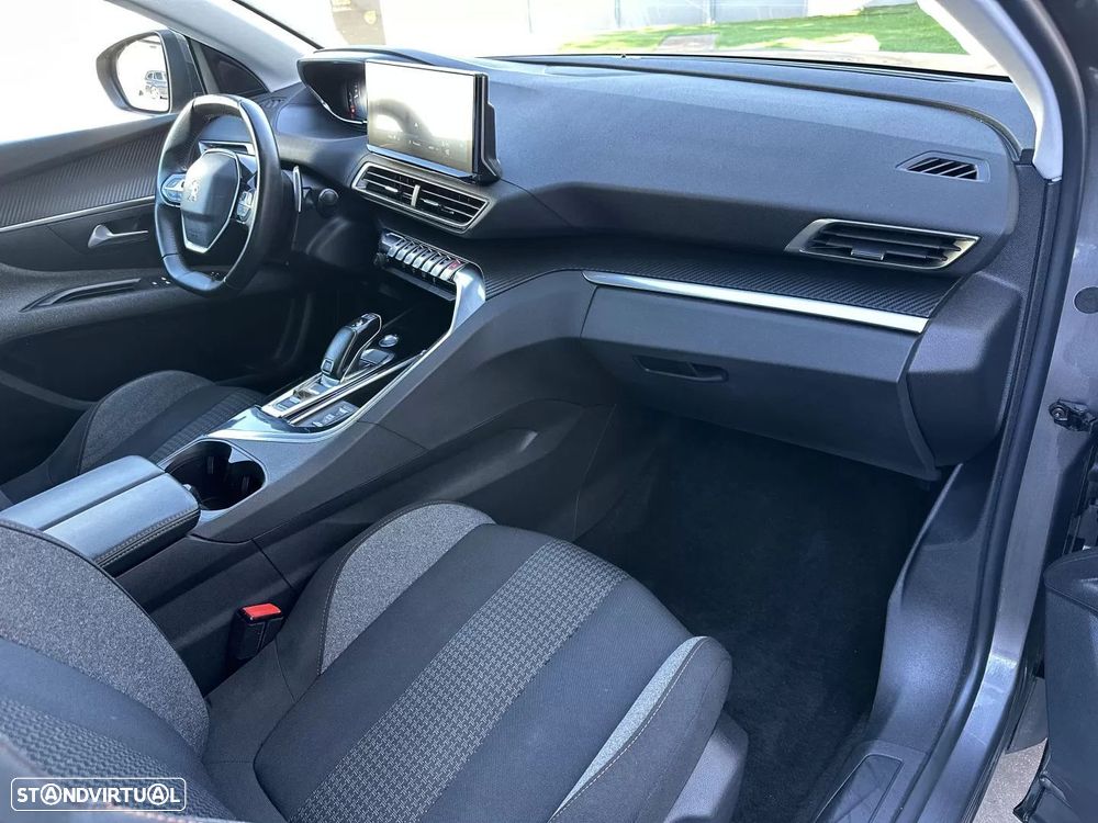 Peugeot 5008 1.2 PureTech Allure Pack EAT8 - 53