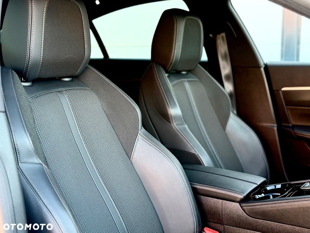 Peugeot 508 BlueHDi 130 EAT8 GT - 31