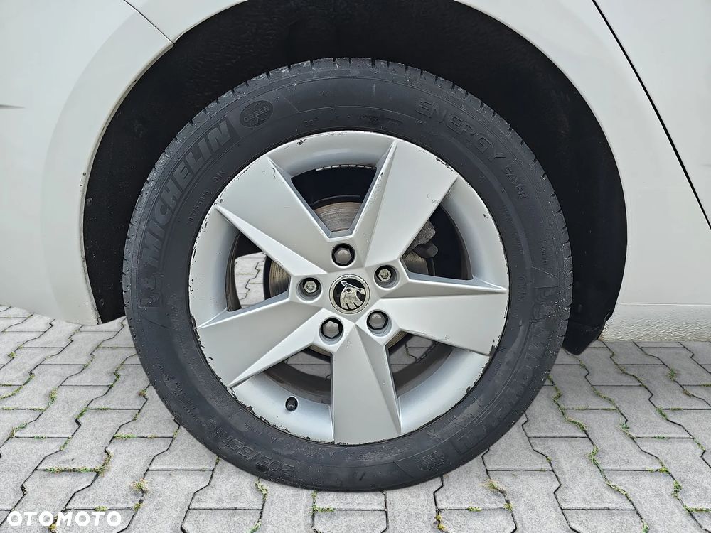 Skoda Octavia 1.6 TDI Ambition - 13