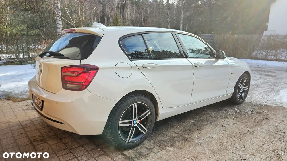BMW Seria 1 118i Sport Line - 3