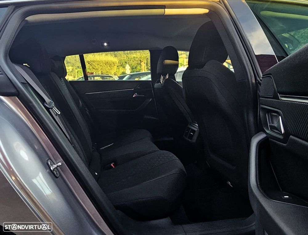 Peugeot 508 SW - 8