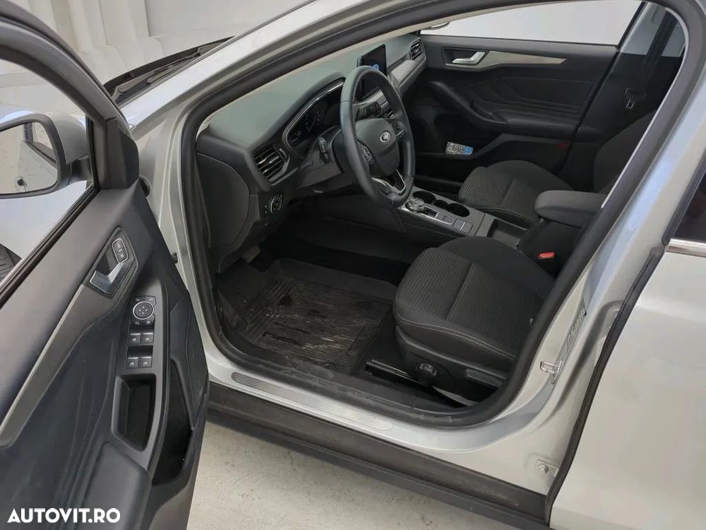 Ford Focus - 5