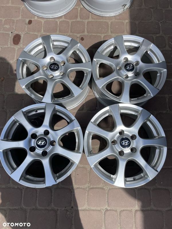 FELGI ALUMINIOWE Hyundai 7" x 16" x 5x114,3 x 67,1 x ET 42