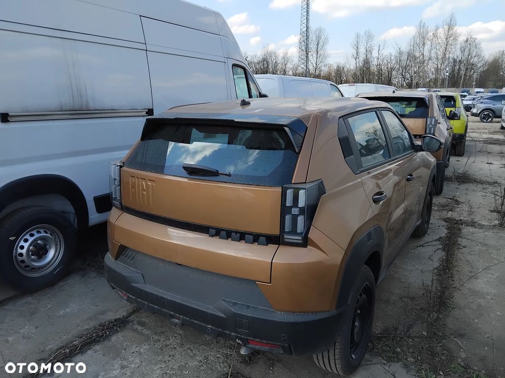 Fiat Grande Panda 1.2 mHEV Icon eDCT - 3