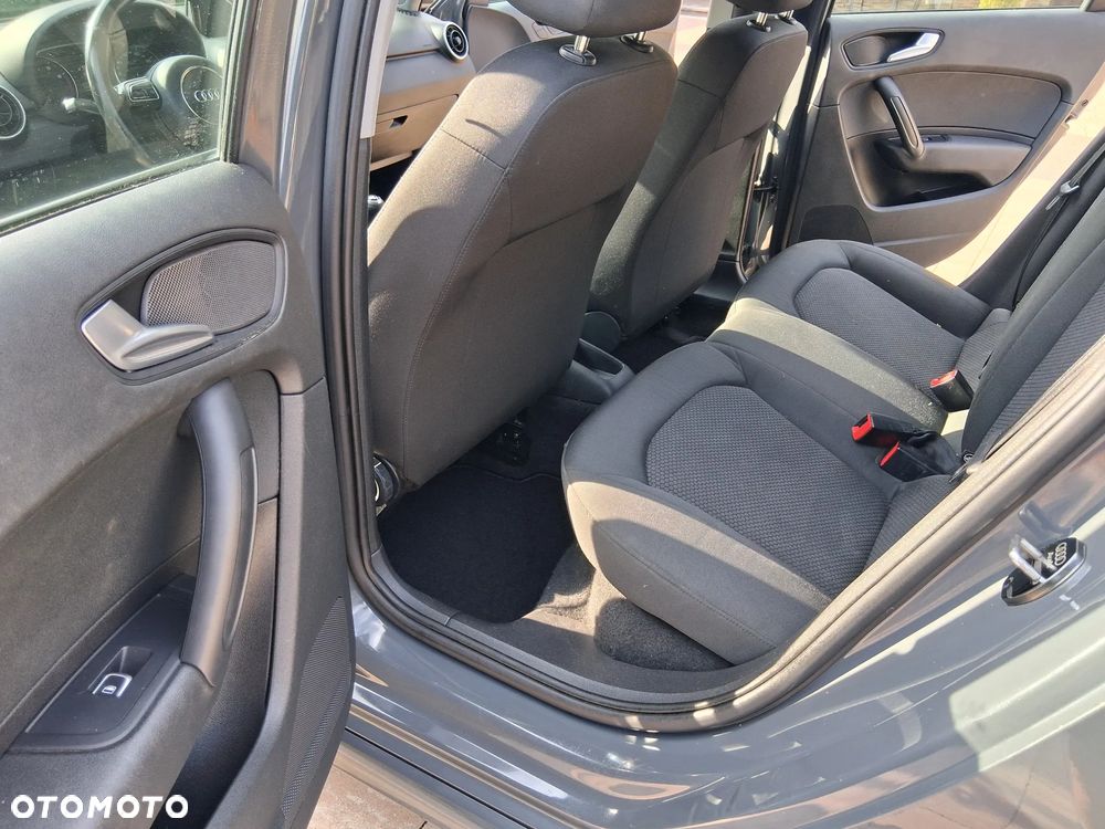 Audi A1 Sportback 1.4 TFSI sport - 10