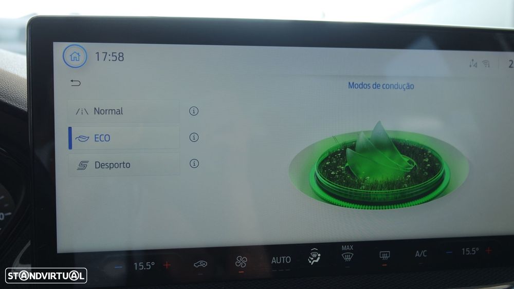 Ford Focus 1.0 EcoBoost ST-Line - 21