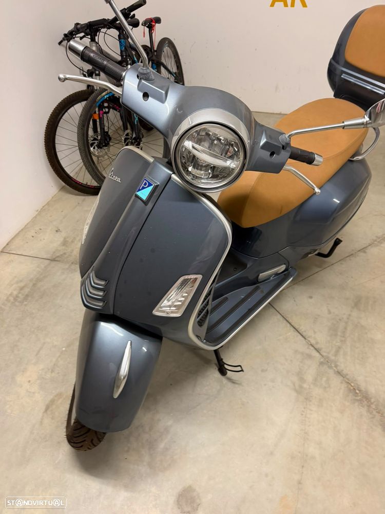 Vespa Vespa GTS 300 - 2