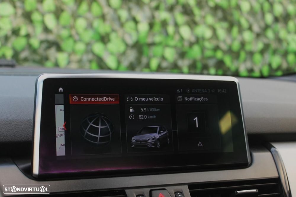 BMW 216 Active Tourer d Advantage Auto - 30