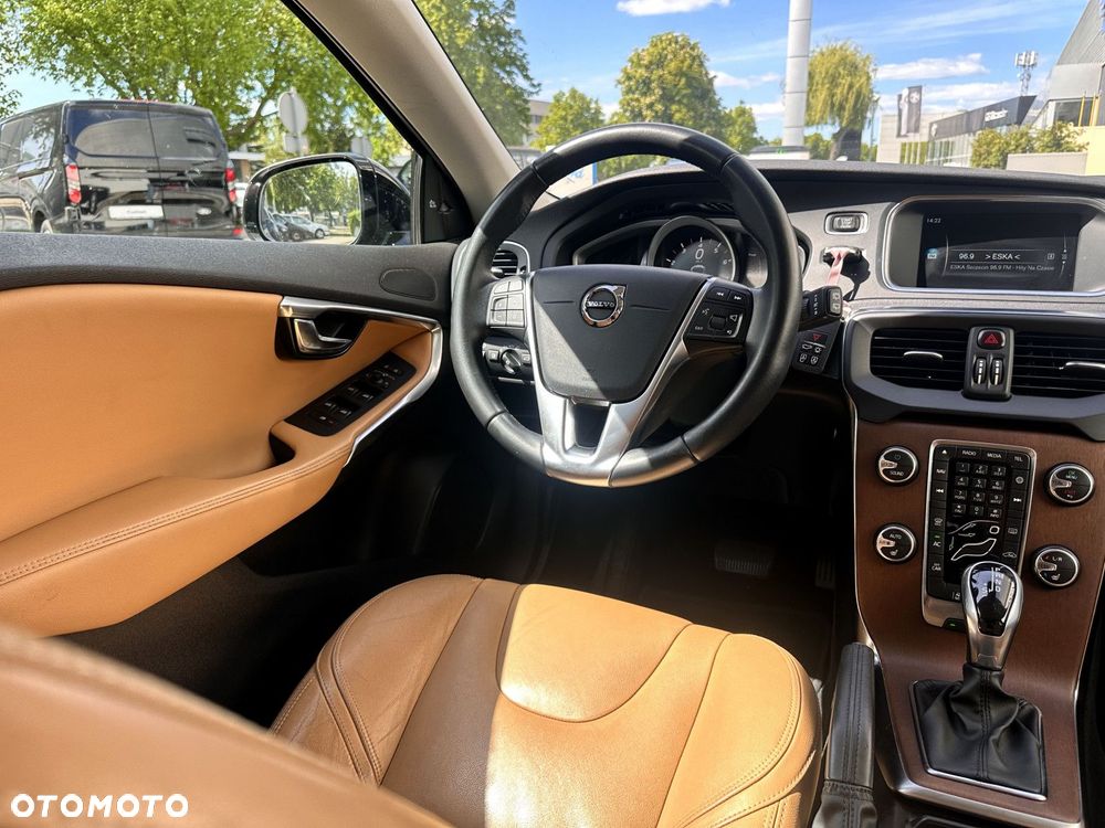 Volvo V40 - 13