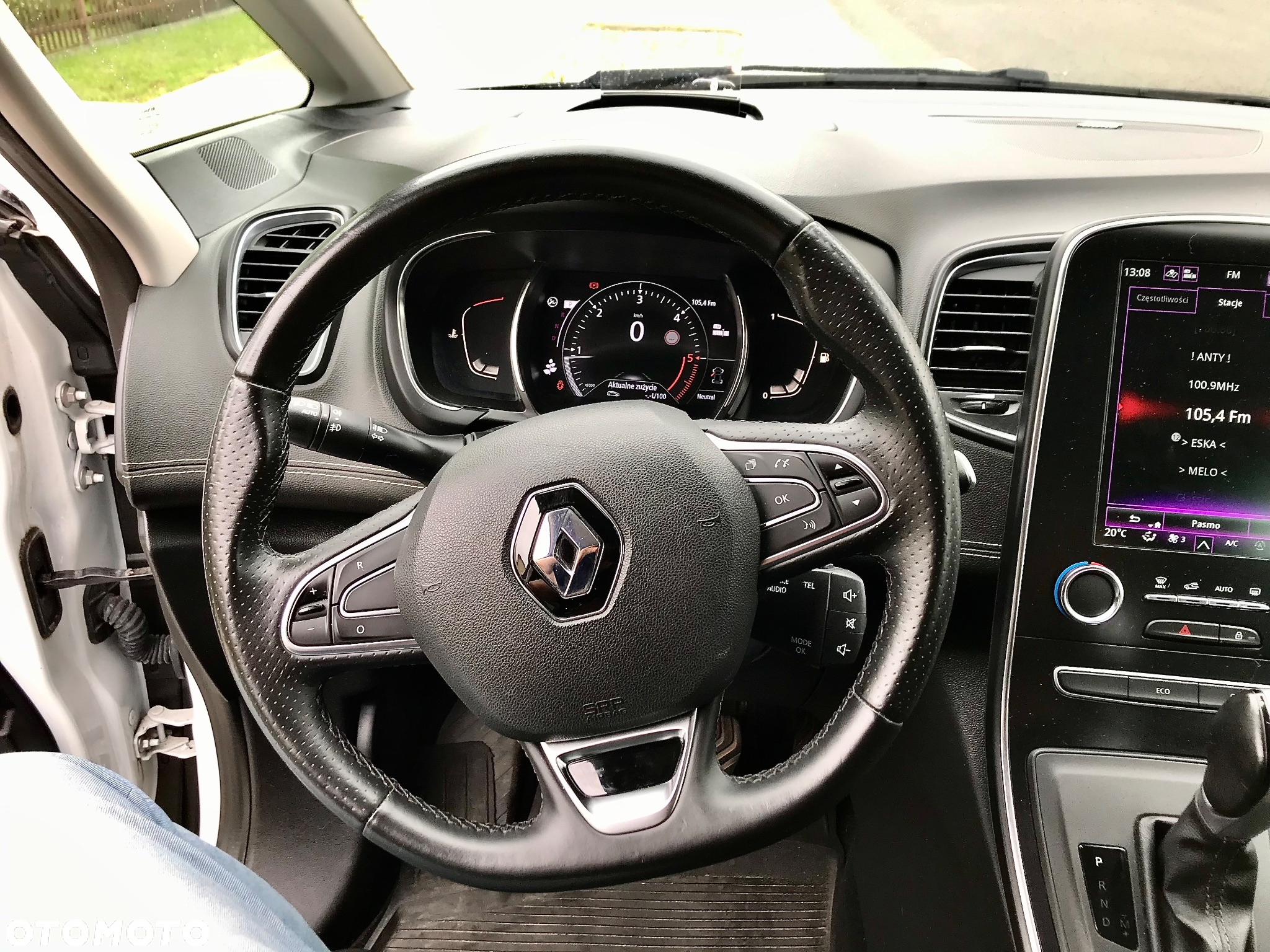 Renault Scenic BLUE dCi 150 EDC BUSINESS EDITION - 8