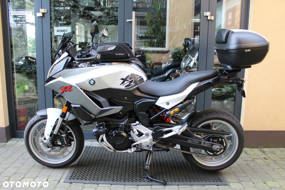 BMW XR - 3