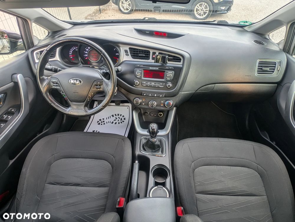 Kia Ceed 1.4 CVVT Edition 7 - 11