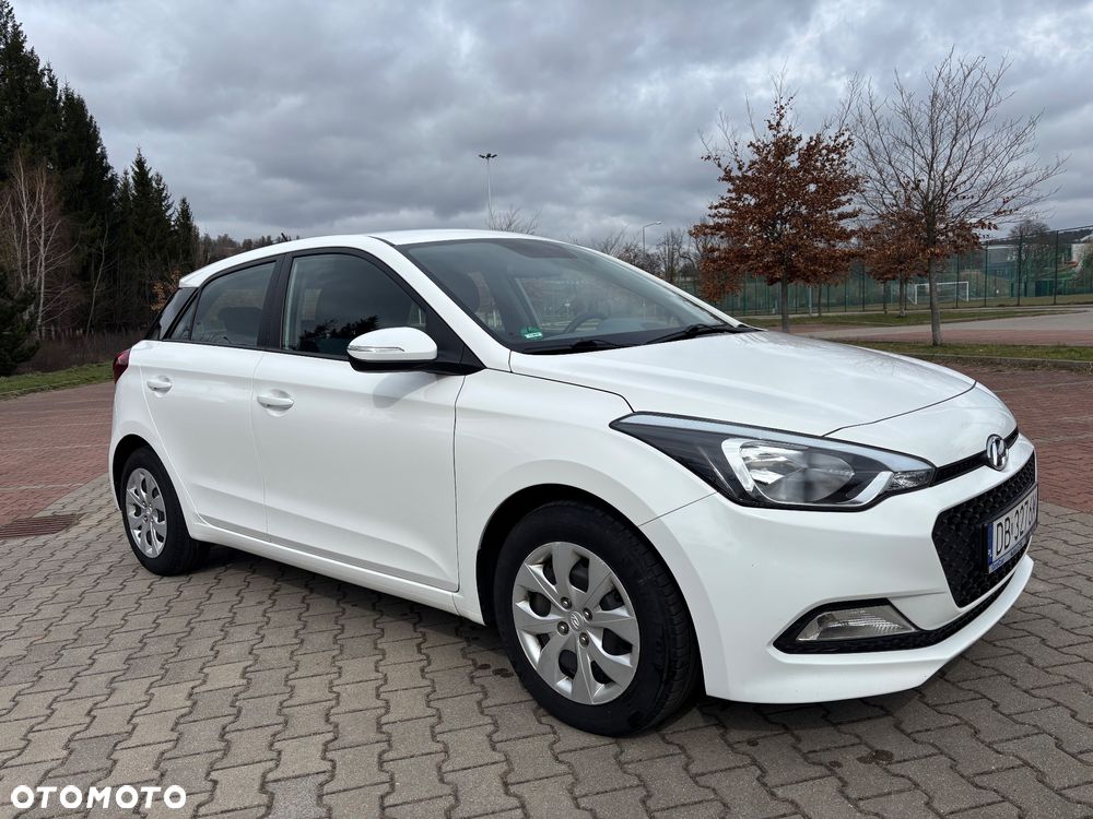 Hyundai i20 blue 1.2 Style - 13