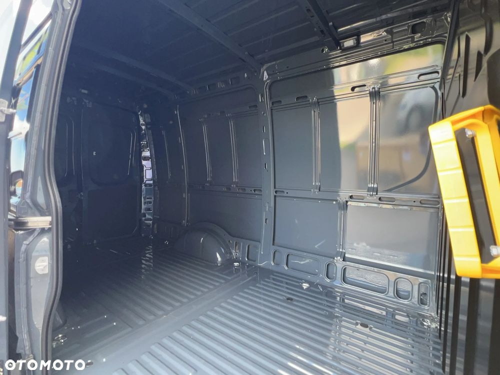 Iveco Daliy L3H2 35S16B V 2.3 Diesel 160KM "dostępny od ręki" - 23