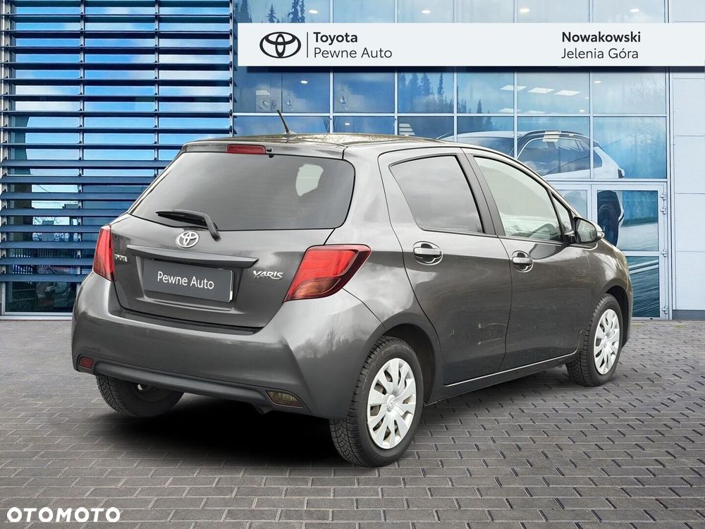 Toyota Yaris - 2