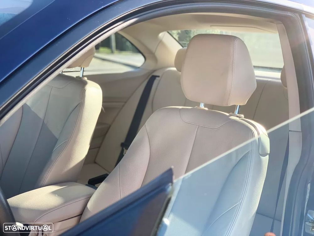 BMW 218 d Coupe Line Luxury Auto - 10