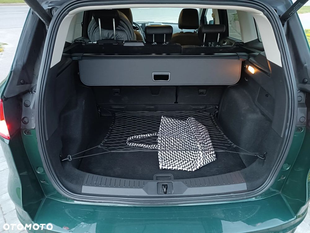 Ford Kuga - 7