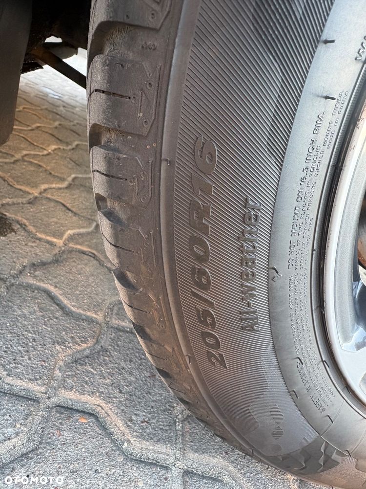 Toyota Verso 2.0 D-4D 5-Sitzer Executive - 35