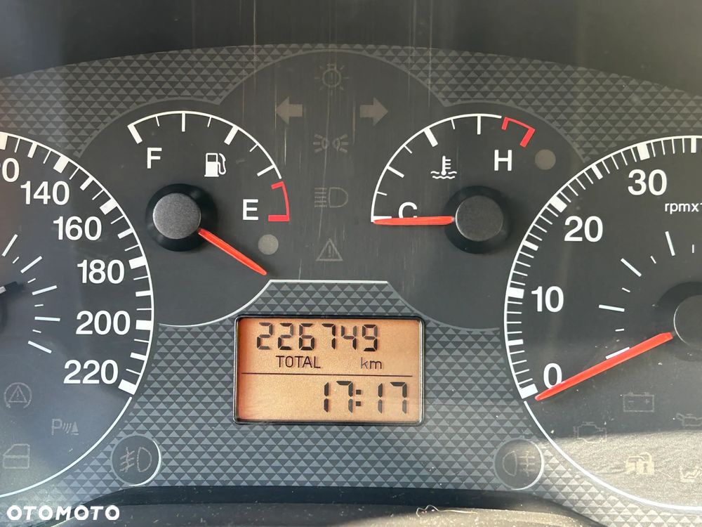 Fiat Grande Punto 1.2 8V Active - 20