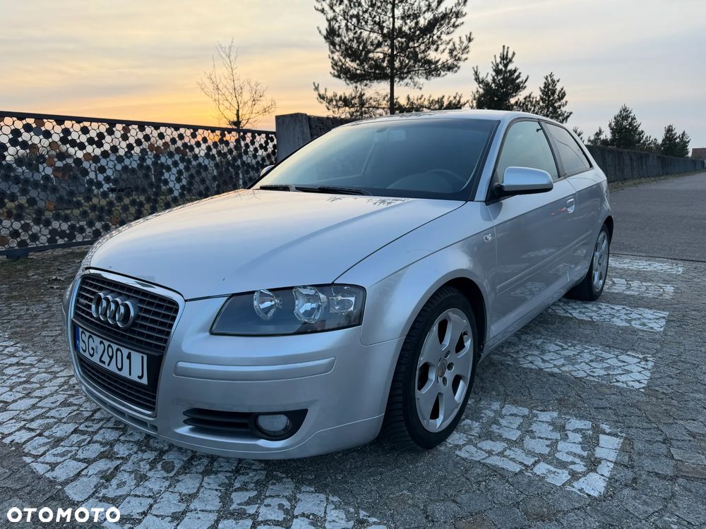 Audi A3 3-drzwiowe 2.0 TDI Attraction - 1