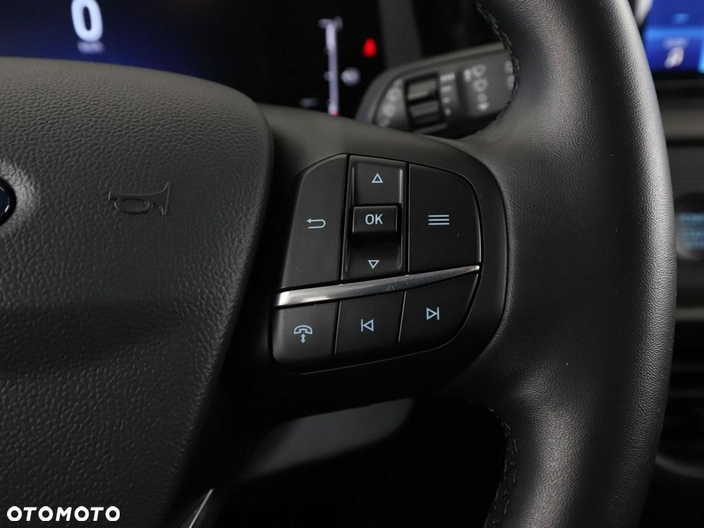 Ford Tourneo Courier 1.0 EcoBoost Titanium - 33