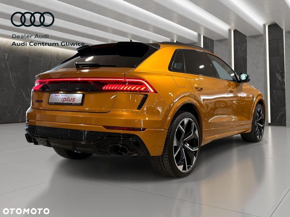 Audi RS Q8 - 6