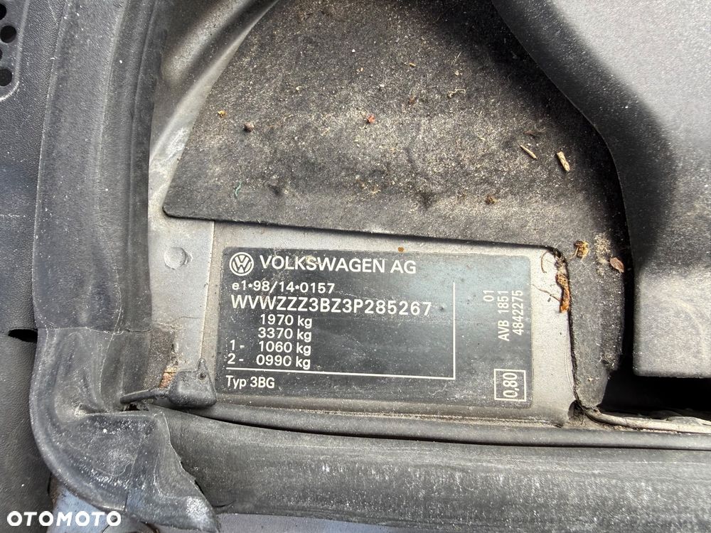 Volkswagen Passat 1.9 TDI Basis - 22