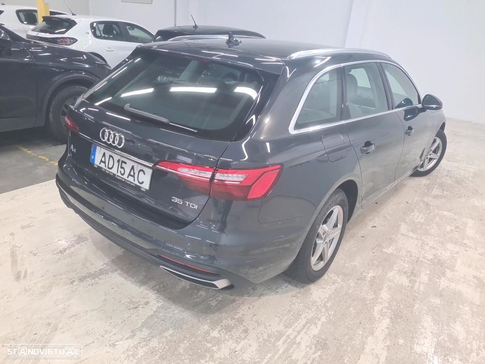 Audi A4 Avant 35 TDI S tronic - 3