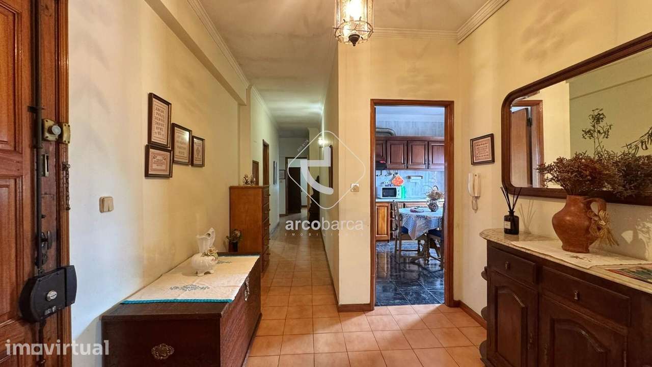 Apartamento T3 - Centro de Arcos de Valdevez - Grande imagem: 3/17