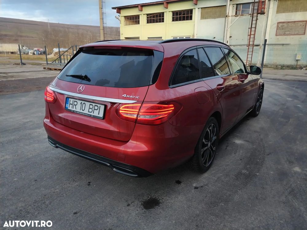Mercedes-Benz C - 4