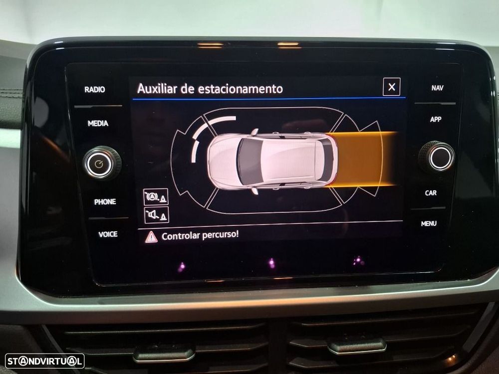 VW T-Roc 1.0 TSI Urban - 16