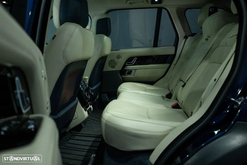 Land Rover Range Rover P400e Plug-in Hybrid Vogue - 14