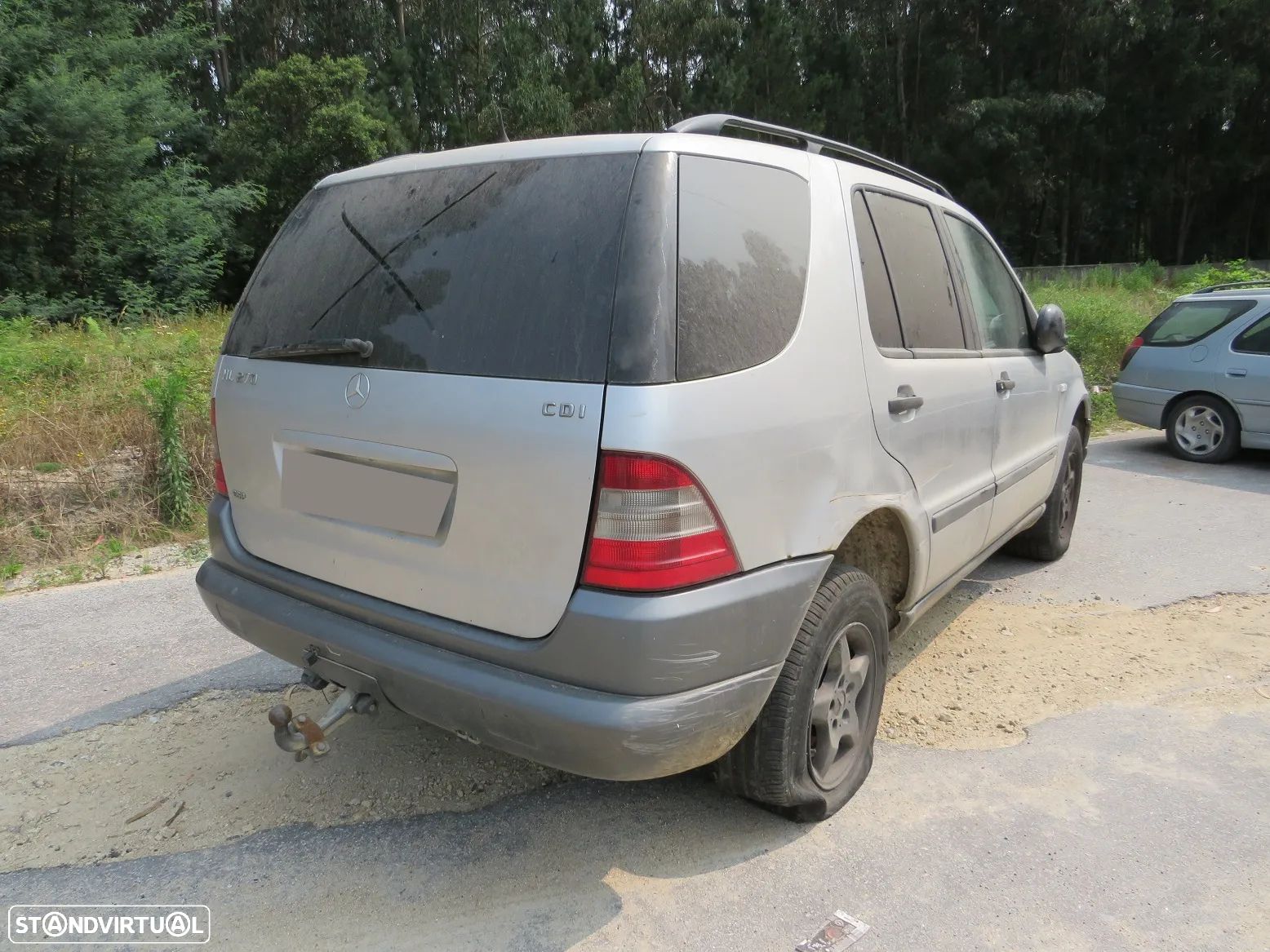 Mercedes-Benz-Class ML270 2.7 D (163Cv) de 2000 - Peças Usadas (8432) - 4