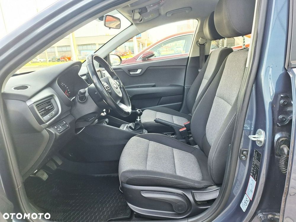 Kia Stonic 1.2 M - 12