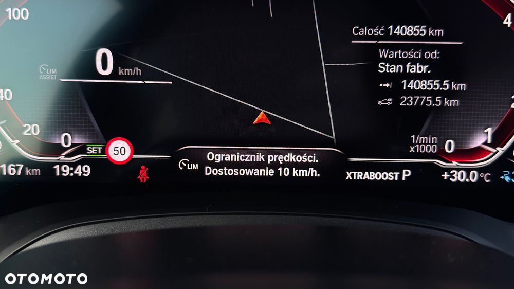BMW Seria 3 330e M Sport - 29