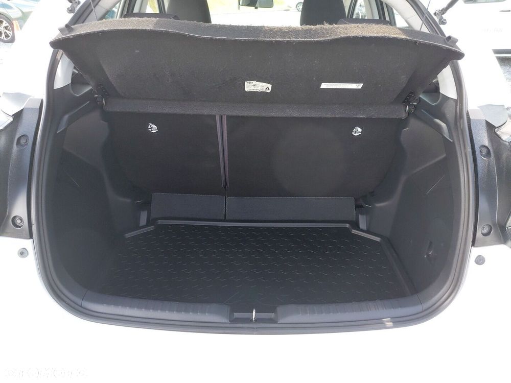 Toyota Yaris 1.0 Comfort - 13