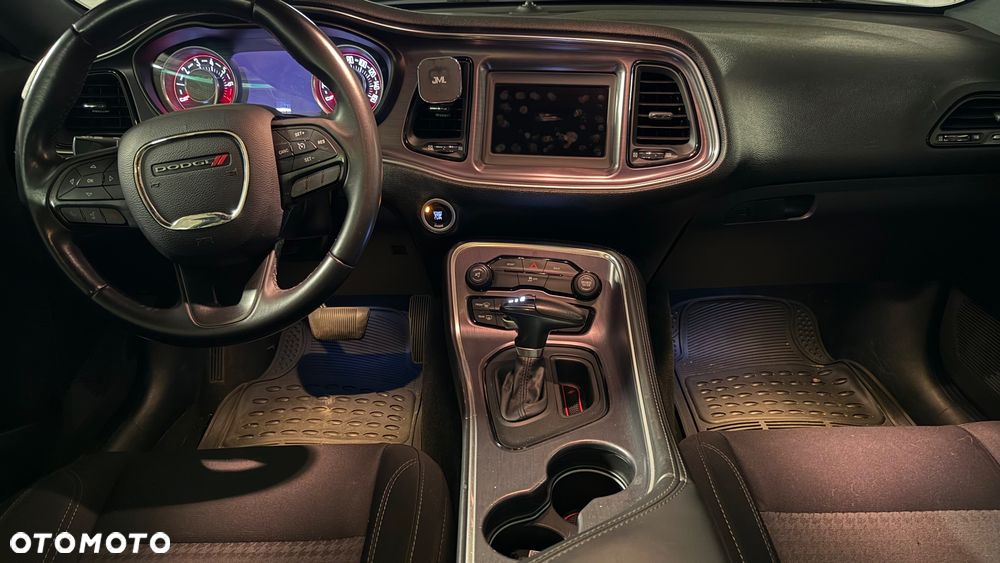 Dodge Challenger 3.6 SXT - 14