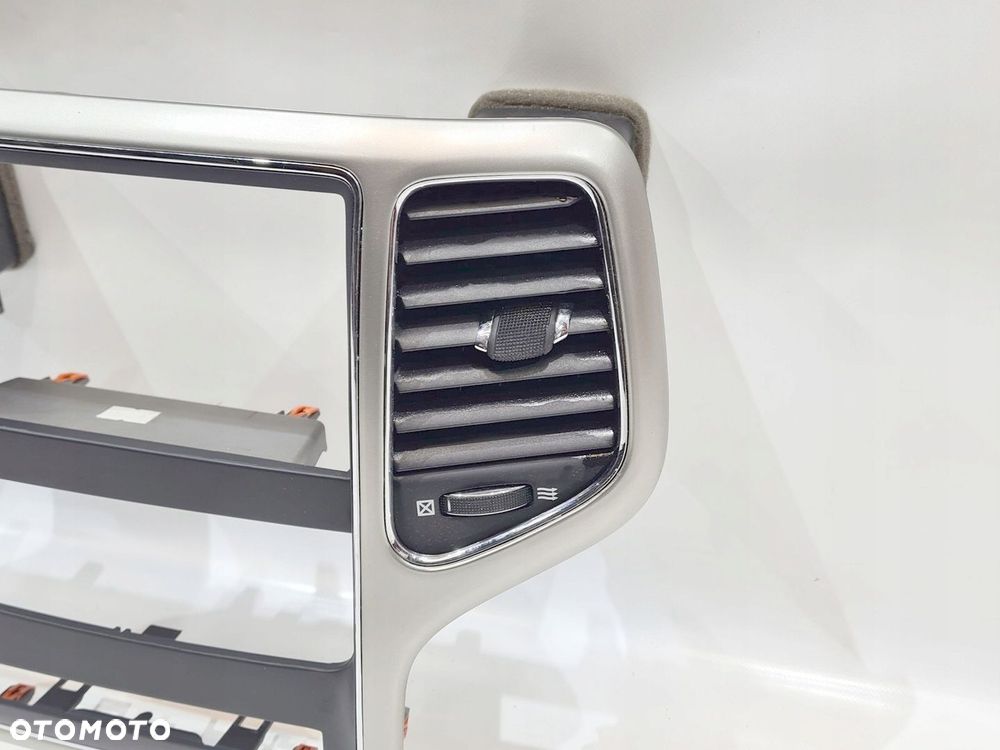 RAMKA RADIA KONSOLI KRATKI GRAND CHEROKEE WK2 11r - 5