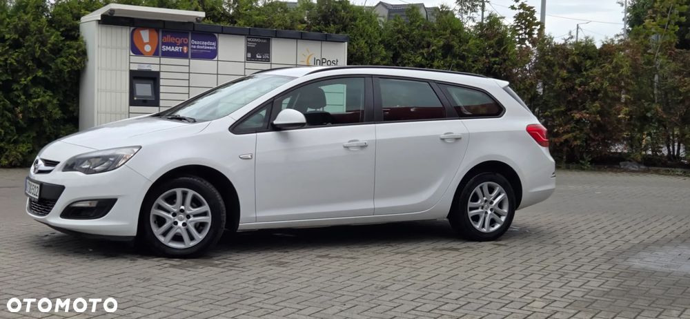 Opel Astra 1.6 Color Edition - 8